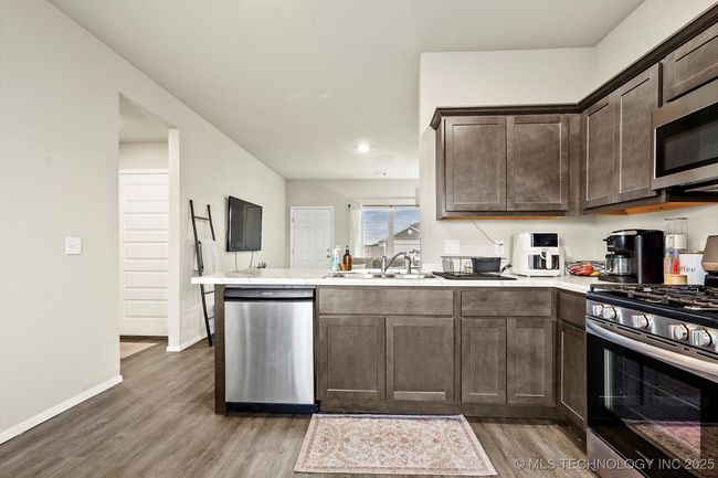 29318 E 80 Th St S, House other with 3 bedrooms, 2 bathrooms and null parking in Broken Arrow OK | Image 8