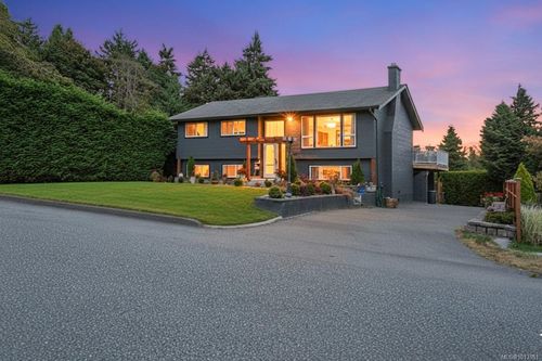 536 Strathdee Pl, Colwood, BC, V9C2R6 | Card Image