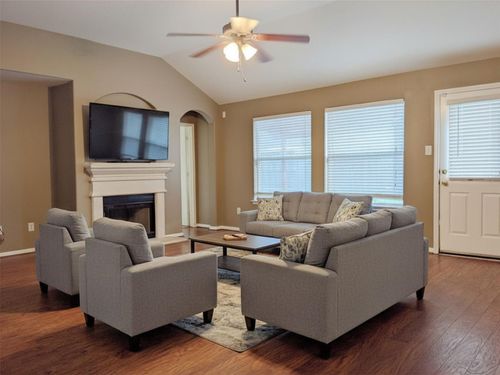 3018 Rancher Hollow Ct, Manvel, TX, 77578-3257 | Card Image