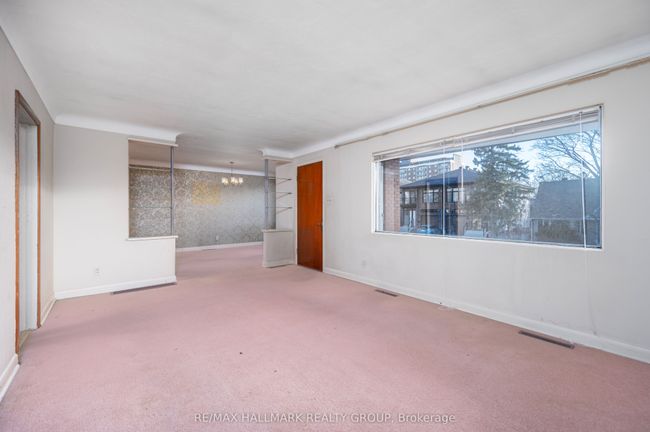 495 Wentworth Ave, House other with 3 bedrooms, 2 bathrooms and 3 parking in Ottawa ON | Image 9
