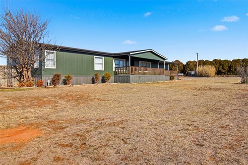 21821 E 1390 Rd, Hobart, OK, 73651-1617 | Card Image