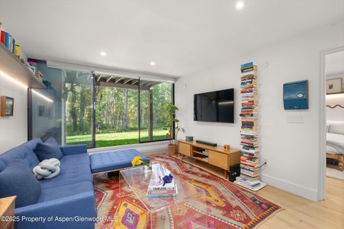 416-416 Vine St, Aspen, CO, 81611-1592 | Card Image