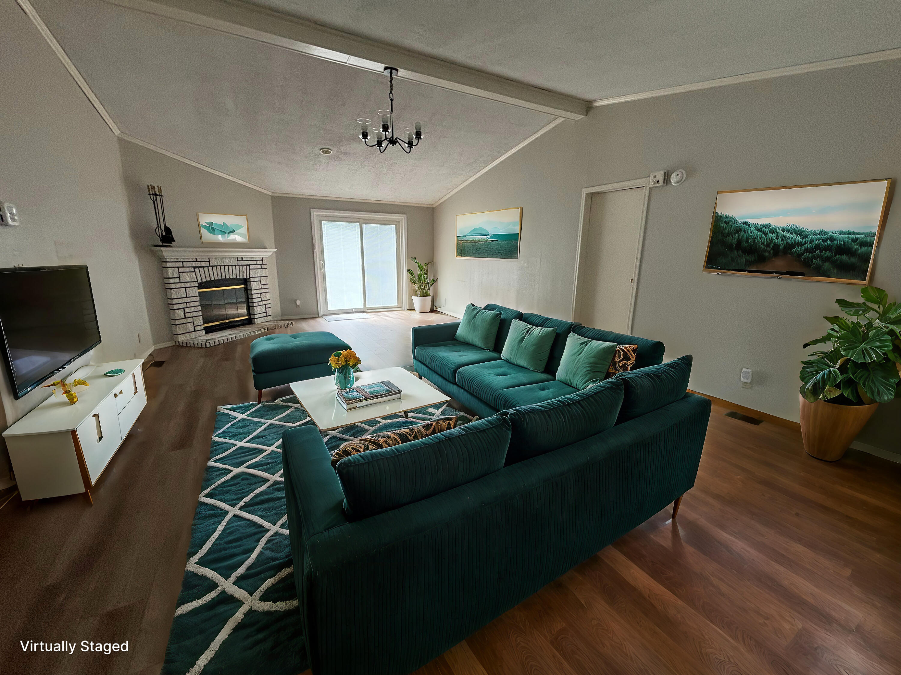 Lilac Dr, Branson, MO 65616
