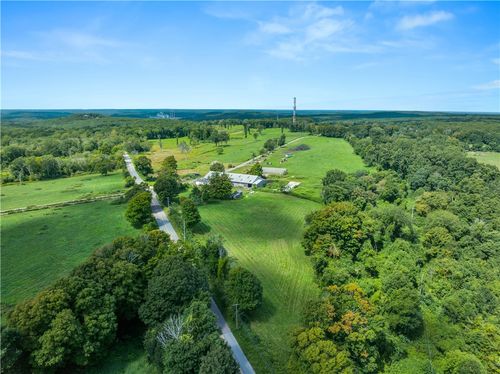 118 Wintechog Hill Rd, North Stonington, CT, 06359-1228 | Card Image