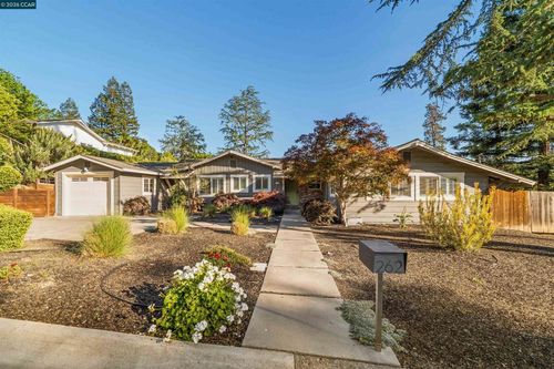 262 Via Cima Ct, Danville, CA, 94526-1641 | Card Image