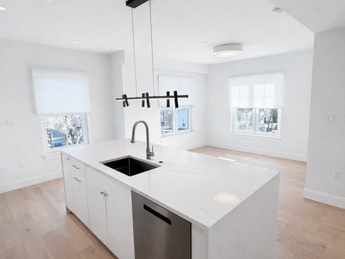203-65 L Street, Boston, MA, 02127 | Card Image