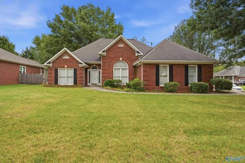 210 Pebblebrook Dr, Madison, AL, 35758-7331 | Card Image