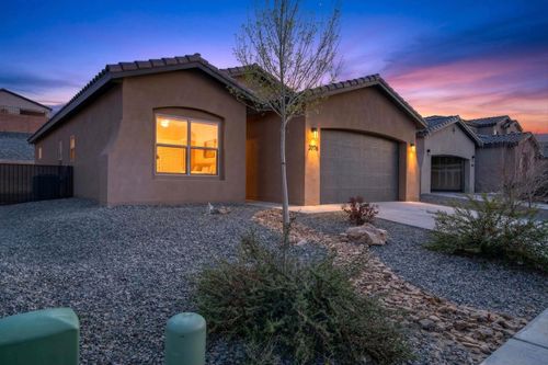 2076 Solara Loop Ne, Rio Rancho, NM, 87144-5811 | Card Image