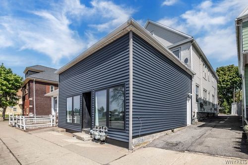 662 Hertel Ave, Buffalo, NY, 14207-2330 | Card Image