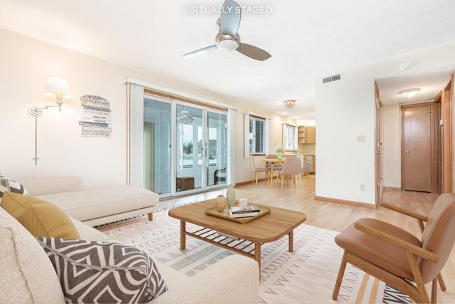 UNIT-102L - 129 Chase Ave, Condo with 2 bedrooms, 2 bathrooms and null parking in Russells Point OH | Image 4