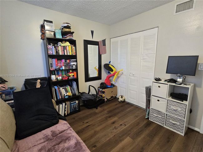 APT-202 - 10002 Winding Lake Rd, Condo with 2 bedrooms, 2 bathrooms and null parking in Sunrise FL | Image 19