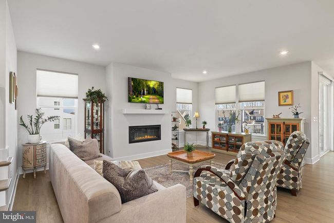 1941 Serviceberry Rd, House other with 4 bedrooms, 4 bathrooms and null parking in DUMFRIES VA | Image 7