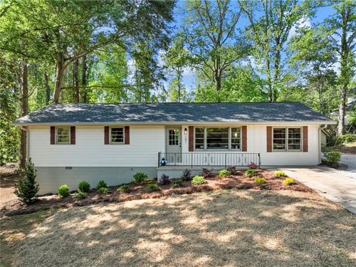 101 Maddox Rd, buford, GA, 30518-3654 | Card Image