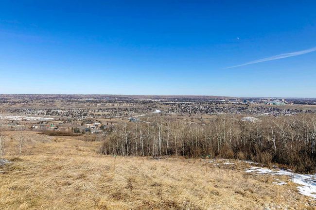 75 Cougar Ridge Landing Sw, Home with 3 bedrooms, 2 bathrooms and 2 parking in Calgary AB | Image 44