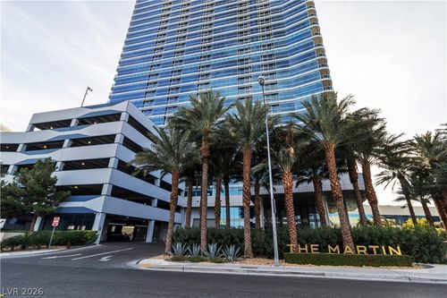 606-4471 Dean Martin Dr, Las Vegas, NV, 89103-4231 | Card Image