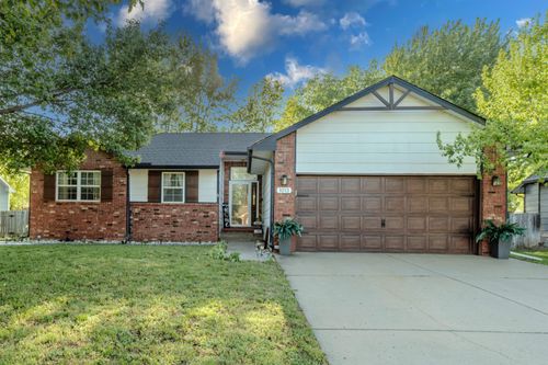 1013 Park Rd, Rose Hill, KS, 67133 | Card Image