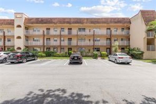 apt-112-2711 N Pine Island Rd, Sunrise, FL, 33322-2220 | Card Image