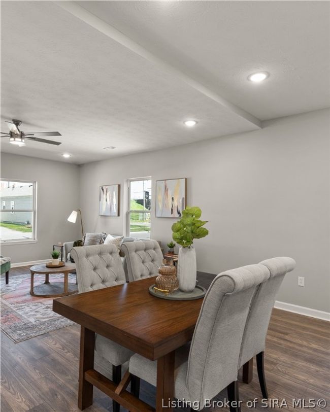 237 Graham St, Home with 3 bedrooms, 2 bathrooms and null parking in Jeffersonville IN | Image 18