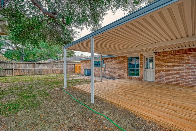 2330 Grind Stone Ln, House other with 3 bedrooms, 2 bathrooms and 2 parking in Sugar Land TX | Image 40