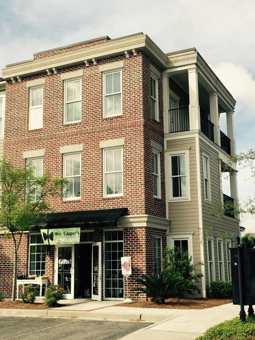 202-720 S Shelmore Blvd, Mount Pleasant, SC, 29464-1604 | Card Image