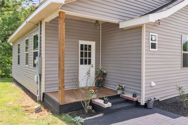 16 Sirrine St, House other with 3 bedrooms, 2 bathrooms and null parking in Seneca SC | Image 24