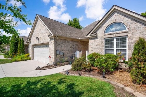 6739 Dove Field Rd, Hixson, TN, 37343-3391 | Card Image