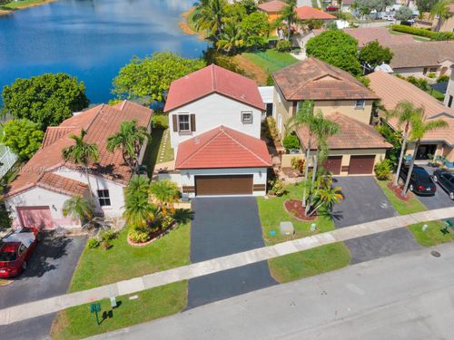 2130 Nw 184th Way, Pembroke Pines, FL, 33029-3819 | Card Image