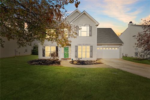 33 Brockmore Dr, Greenville, SC, 29605-5953 | Card Image