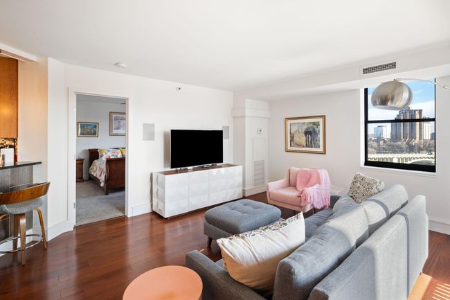 UNIT-1002 - 401 S 1 St St, Condo with 2 bedrooms, 2 bathrooms and null parking in Minneapolis MN | Image 12