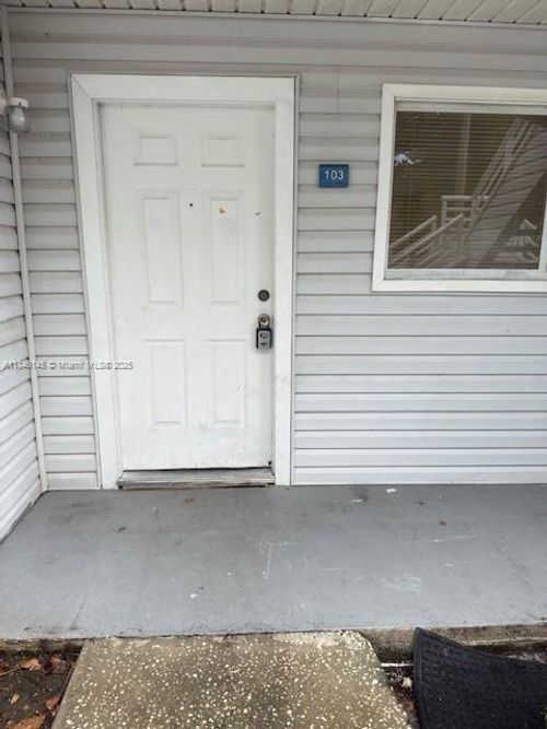 apt-103-3425 Nw 44th St, Lauderdale Lakes, FL, 33309-4275 | Card Image