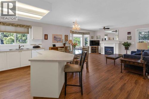 2850 51 St Sw, Calgary, AB, T3E6S7 | Card Image