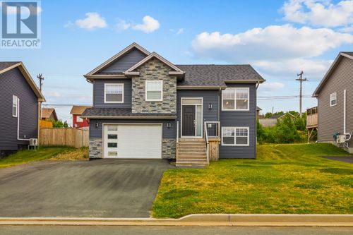 13 Dominic Dr, Conception Bay South, NL, A1X0J8 | Card Image