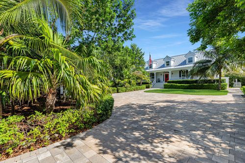 853 104th Street, Marathon, FL, 33050 | Card Image