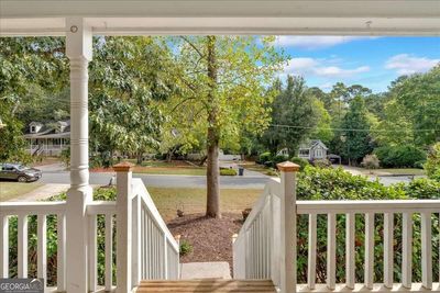 911 Maplelake Drive, House other with 3 bedrooms, 2 bathrooms and null parking in Acworth GA | Image 3