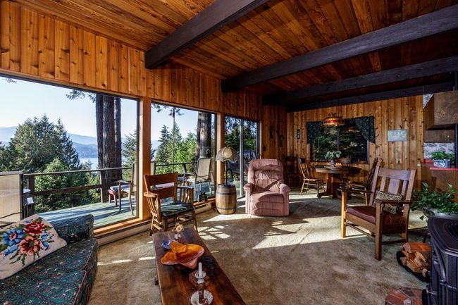 886 Schooner Lane, House other with 3 bedrooms, 1 bathrooms and 2 parking in Bowen Island BC | Image 5