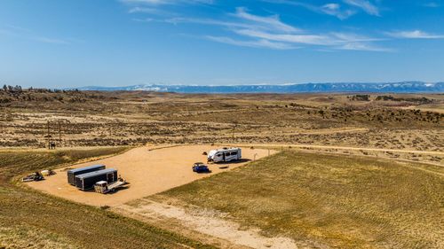 827 Decker Rd, Sheridan, WY, 82801-9651 | Card Image
