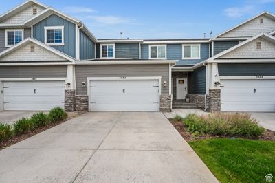 7425 N Hutch Ln, Townhouse with 3 bedrooms, 2 bathrooms and 4 parking in Eagle Mountain UT | Image 2