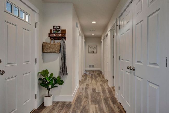 Photo of "like" home | Image 10