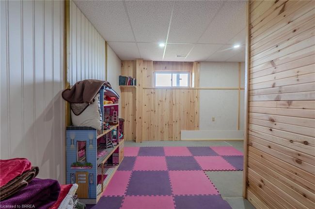 564 Adams Rd, House other with 3 bedrooms, 1 bathrooms and 17 parking in Mattawa ON | Image 35