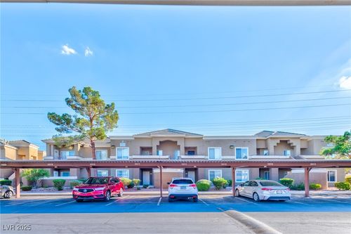 2015-8070 W Russell Rd, Las Vegas, NV, 89113-1549 | Card Image