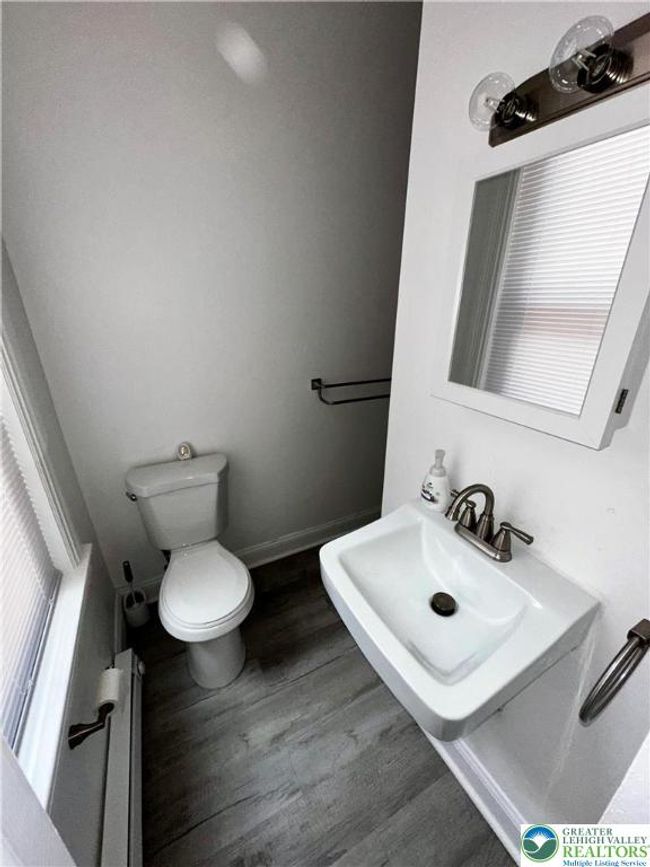 APT-1 - 37 S 10 Th St, Townhouse with 1 bedrooms, 1 bathrooms and null parking in Allentown PA | Image 10