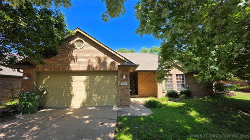 4425 S 198th East Ave, Broken Arrow, OK, 74014 | Card Image