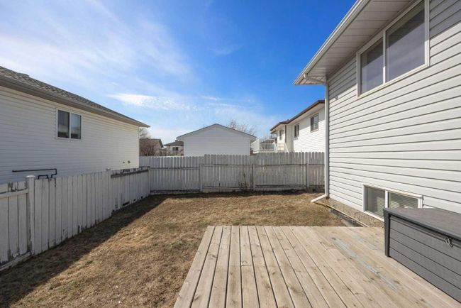312 Bussieres Drive, Home with 4 bedrooms, 3 bathrooms and 4 parking in Fort Mcmurray AB | Image 28