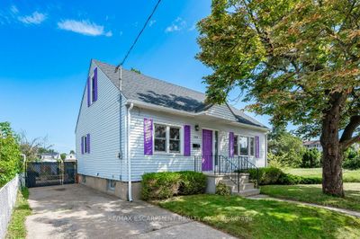 248 Vine St, House other with 3 bedrooms, 2 bathrooms and 2 parking in Saint Catharines ON | Image 2