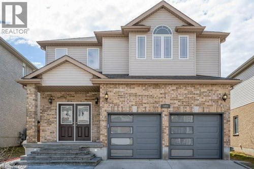 609 Woolgrass Ave, Waterloo, ON, N2V2X9 | Card Image