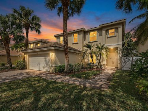 5002 Victoria Cir, West Palm Beach, FL, 33409-7850 | Card Image