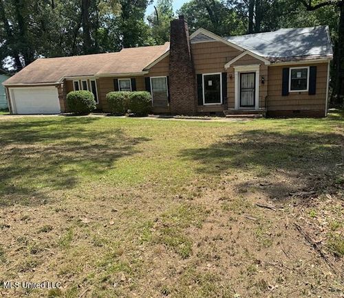 3916 Oakhill Dr, Jackson, MS, 39206-4537 | Card Image