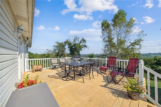 718 Filbert Heights Rd, House other with 3 bedrooms, 2 bathrooms and 2 parking in New Salem PA | Image 40