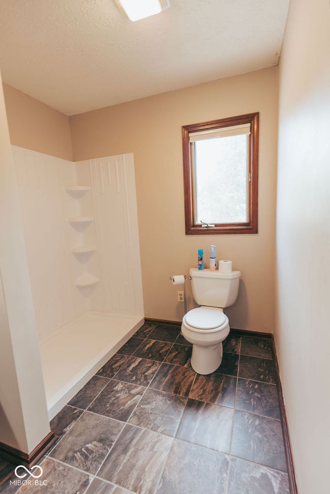 6712 Forrest Commons Blvd, House other with 4 bedrooms, 3 bathrooms and null parking in Indianapolis IN | Image 36