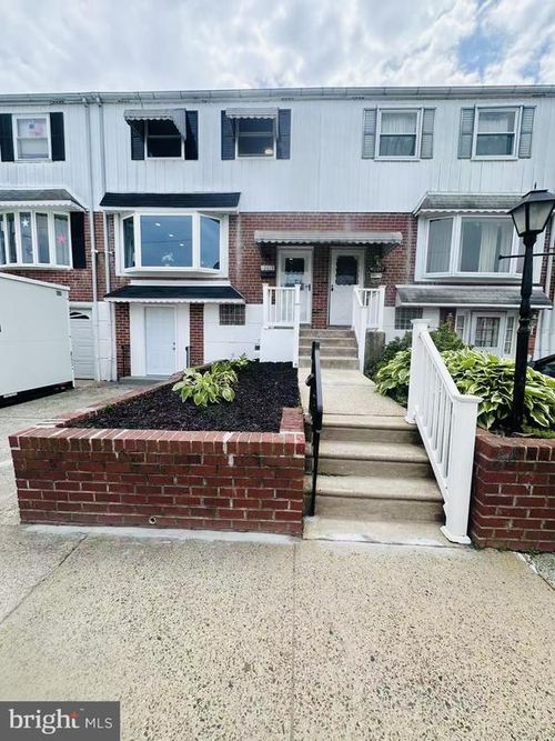12019 Farwell Rd, PHILADELPHIA, PA, 19154-2712 | Card Image